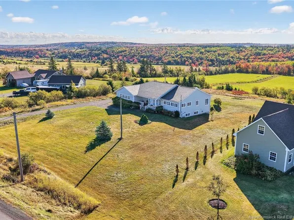 491 Indian Mountain Rd, Moncton, NB E1G 3C4