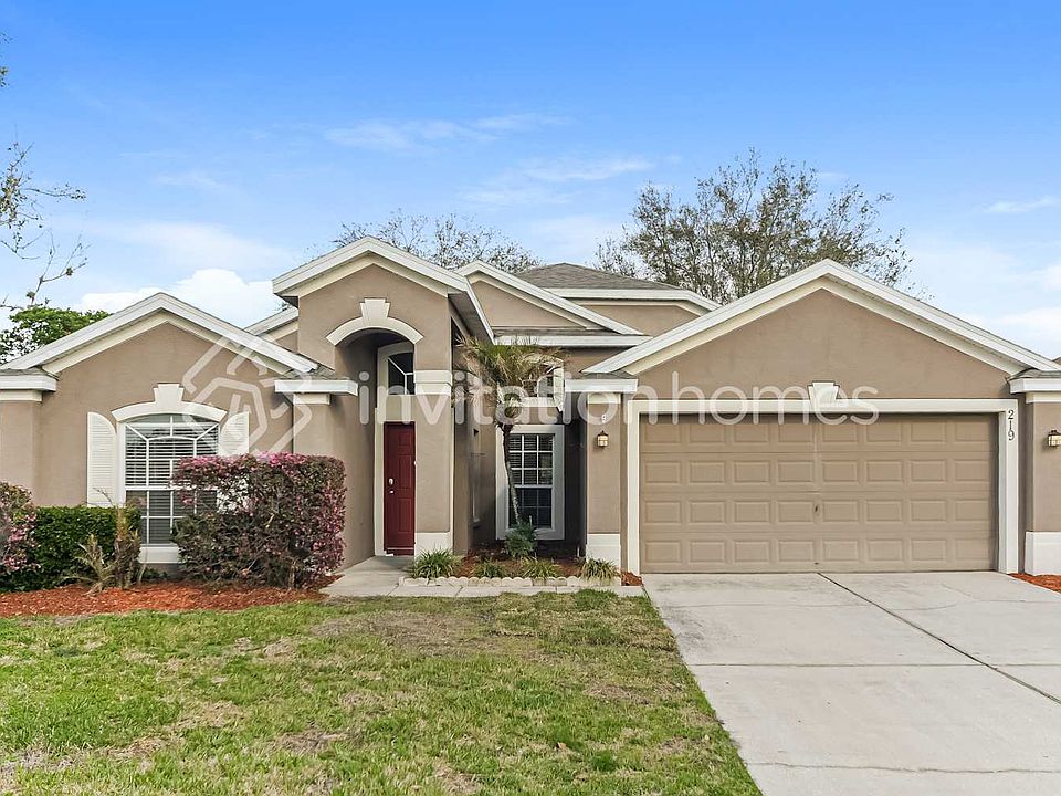 1st image of 219 Chestnut Creek Dr
