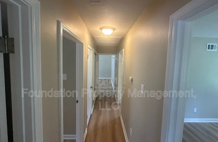 2224 Willow Wood Ave — Photo 9