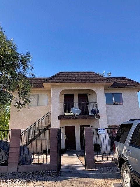 1st image of 1218 Fraya Dr #C