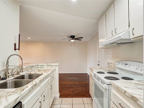 5th image of 23515 Lyons Ave Unit 179