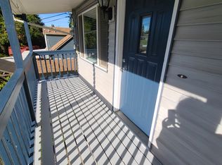 1096 W Nebo St, Roseburg, OR 97471