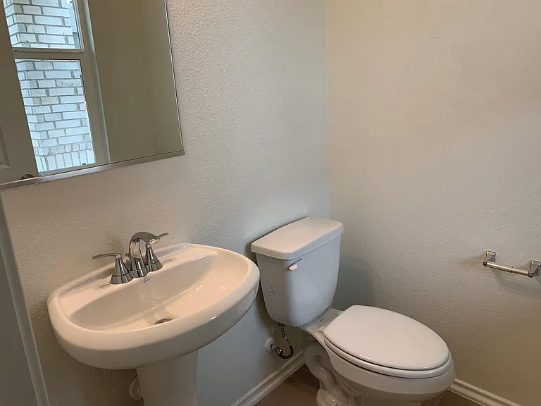 1216 Long Creek Ln — Photo 11