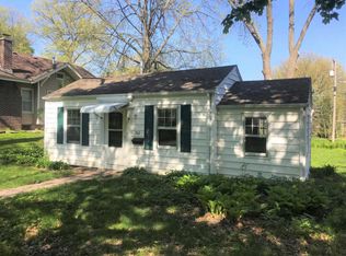 702 Ridgewood Ave, Ames, IA 50010