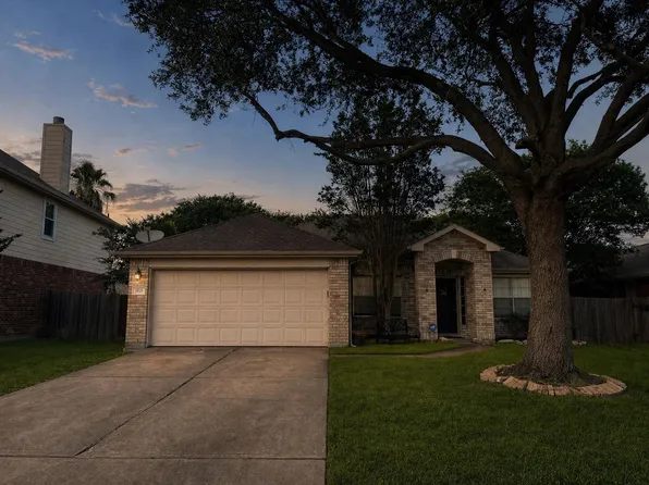 2035 Bluffton Ln, Katy, TX 77450