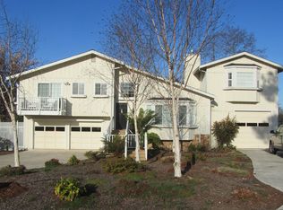 2958 Eagle Ln, McKinleyville, CA 95519