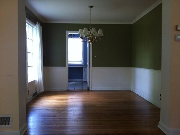 5th image of 2033 Portage Ave