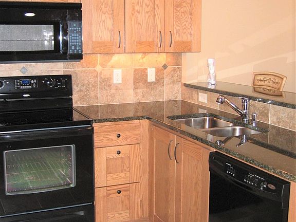 5th image of 7806 Madelyn Creek Dr