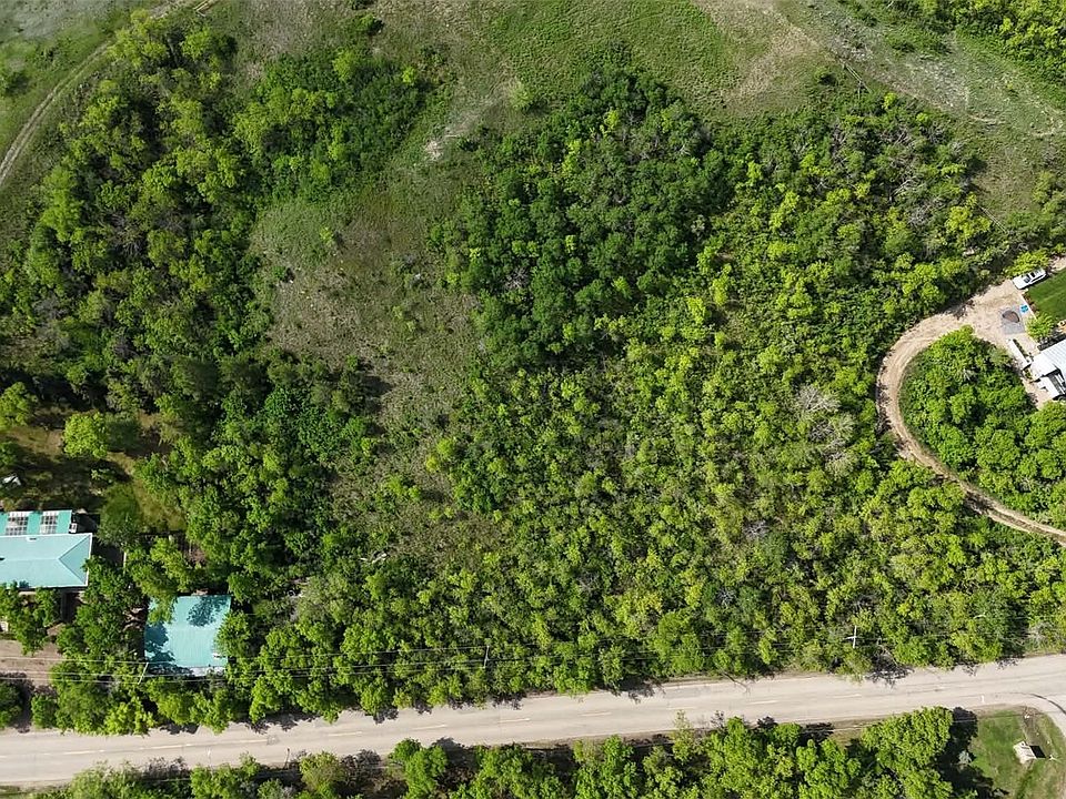 2nd image of 11 & 13 Rural Address