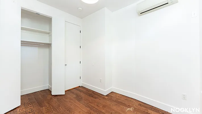 Rented by Nooklyn NYC LLC | media 16