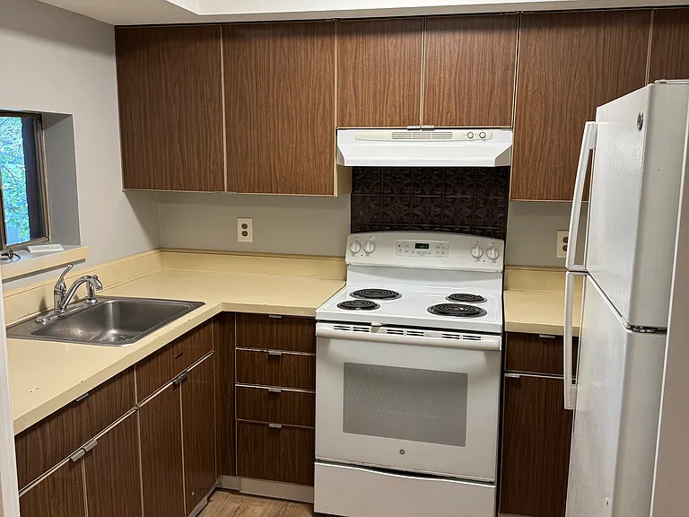 230 W Sheridan Ave #4 — Photo 6