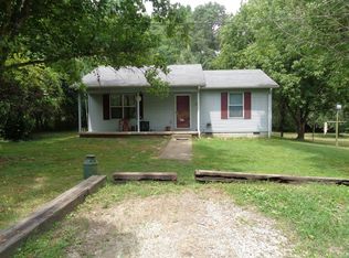 14 Cedar St, Iron City, TN 38463