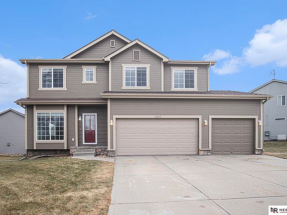 2nd image of 13605 Leona Ln