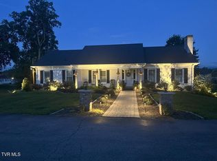 524 Old Stage Rd, Chilhowie, VA 24319