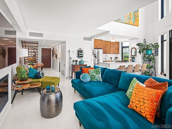 5th image of 500 W Harbor Dr Unit 135