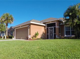 8876 Cedar Hollow Dr, Fort Myers, FL 33912