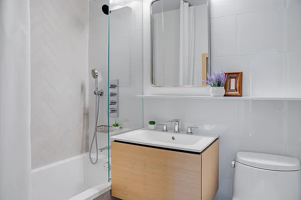 Sold by Compass | media 26