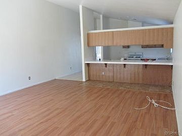5th image of 24715 Qualton Ct