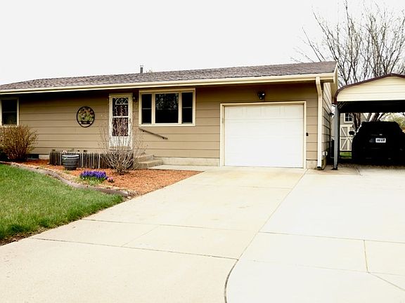 2nd image of 601 Marvin Ave