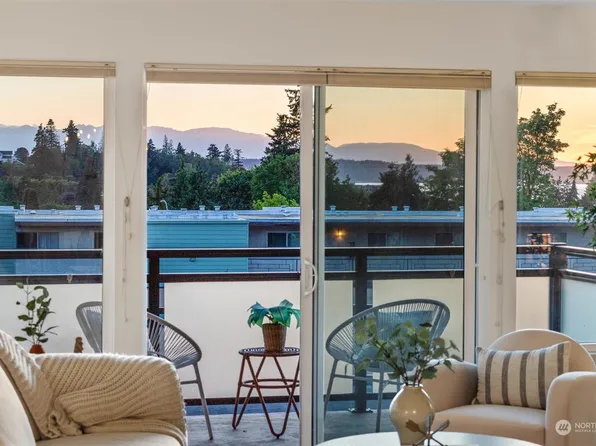 510 Forsyth Lane #305, Edmonds, WA 98020