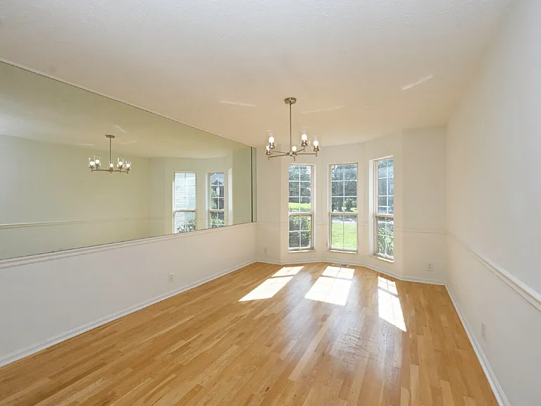 164 W Harbor Dr — Photo 13