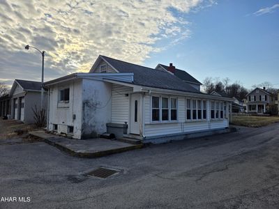 524 Park Ave, Tyrone, PA, 16686