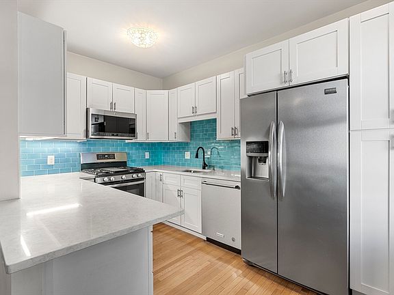 3rd image of 7 N Pine St #1