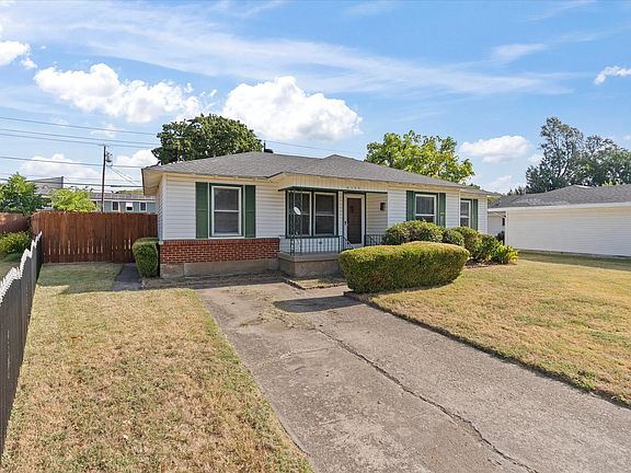 2nd image of 8133 Cavalier Cir