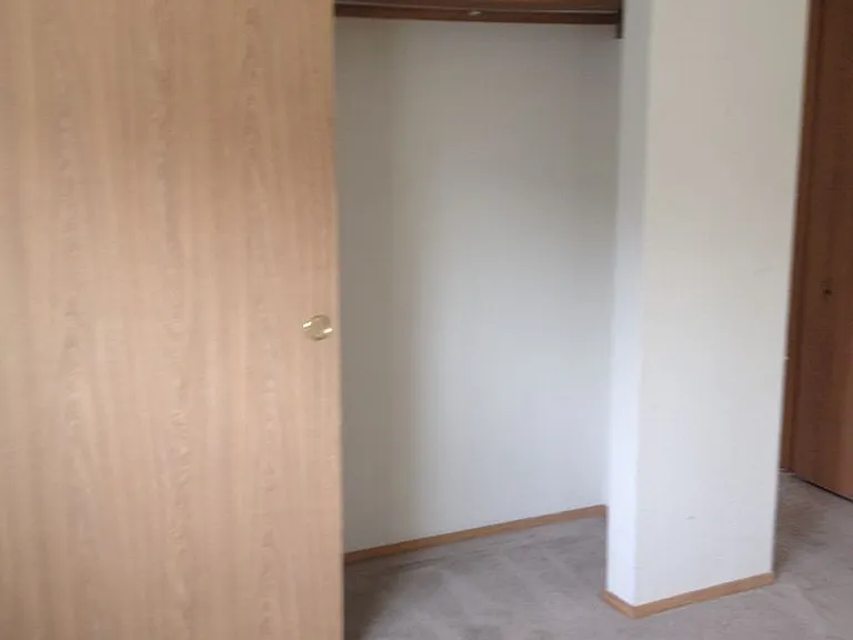 University Court Apartments — Photo 19
