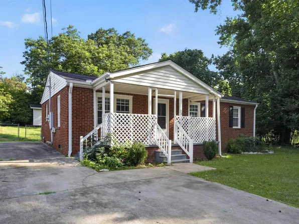 53 Templewood Dr, Greenville, SC 29611