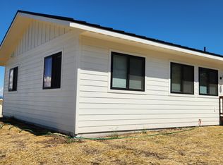 1002 Hillside Ct, Polson, MT 59860