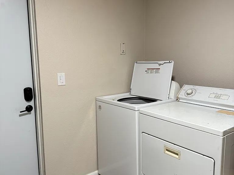 3810 S La Corta Dr — Photo 13