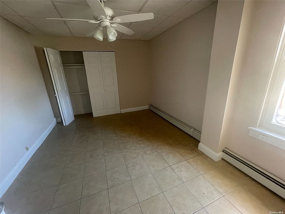 51 Smith St Merrick NY Zillow