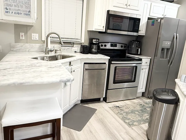 11611 Dawn Cowrie Dr #323 — Photo 13