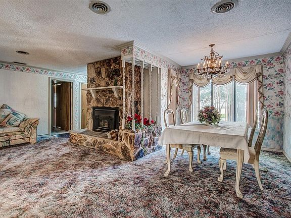 5th image of 1218 Brookhollow Dr
