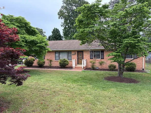 7357 Sedgemoor Cir, Mechanicsville, VA 23116