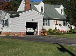 3 Salt Water Ln, Hampton, VA 23664