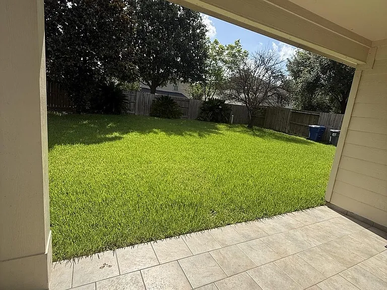 2219 Gable Hollow Ln — Photo 26