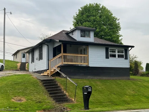 324 High St, Senecaville, OH 43780