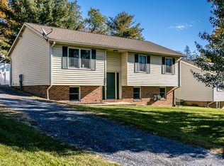 501 Tyler St, Staunton, VA 24401