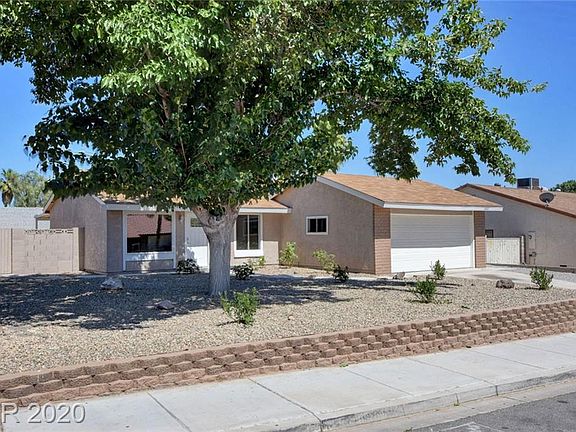 3rd image of 1403 Marita Dr