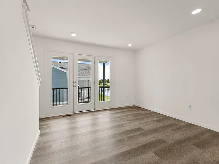 176 Canal Cottage Aly — Photo 2