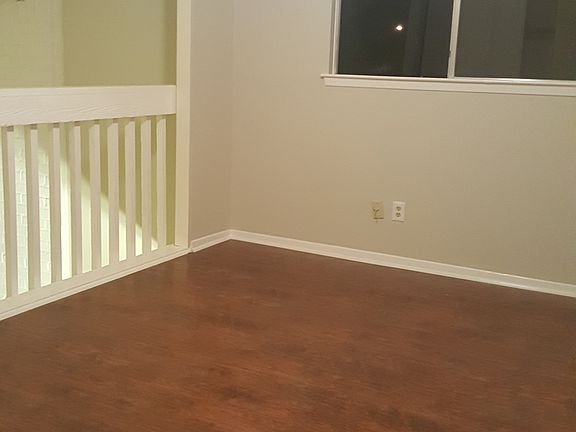 Spacious Upstair Gameroom with Closet