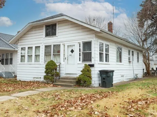 1336 E Bowman St, South Bend, IN 46613