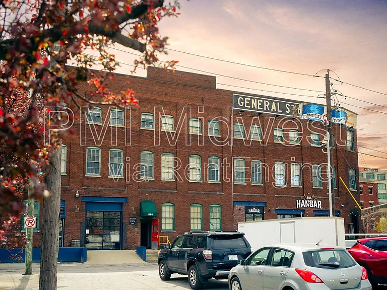 Lofts on Madison — Photo 96