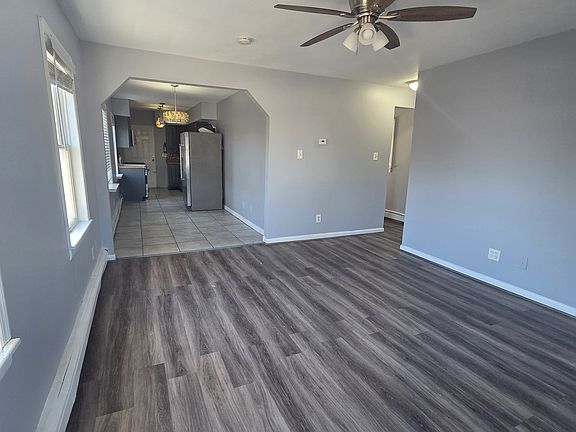 3rd image of 115 W Bayview Ave APT 2