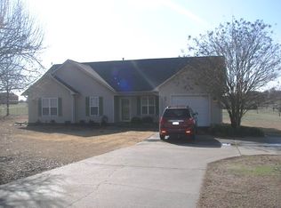 1869 Lanesferry Rd, Newbern, TN 38059