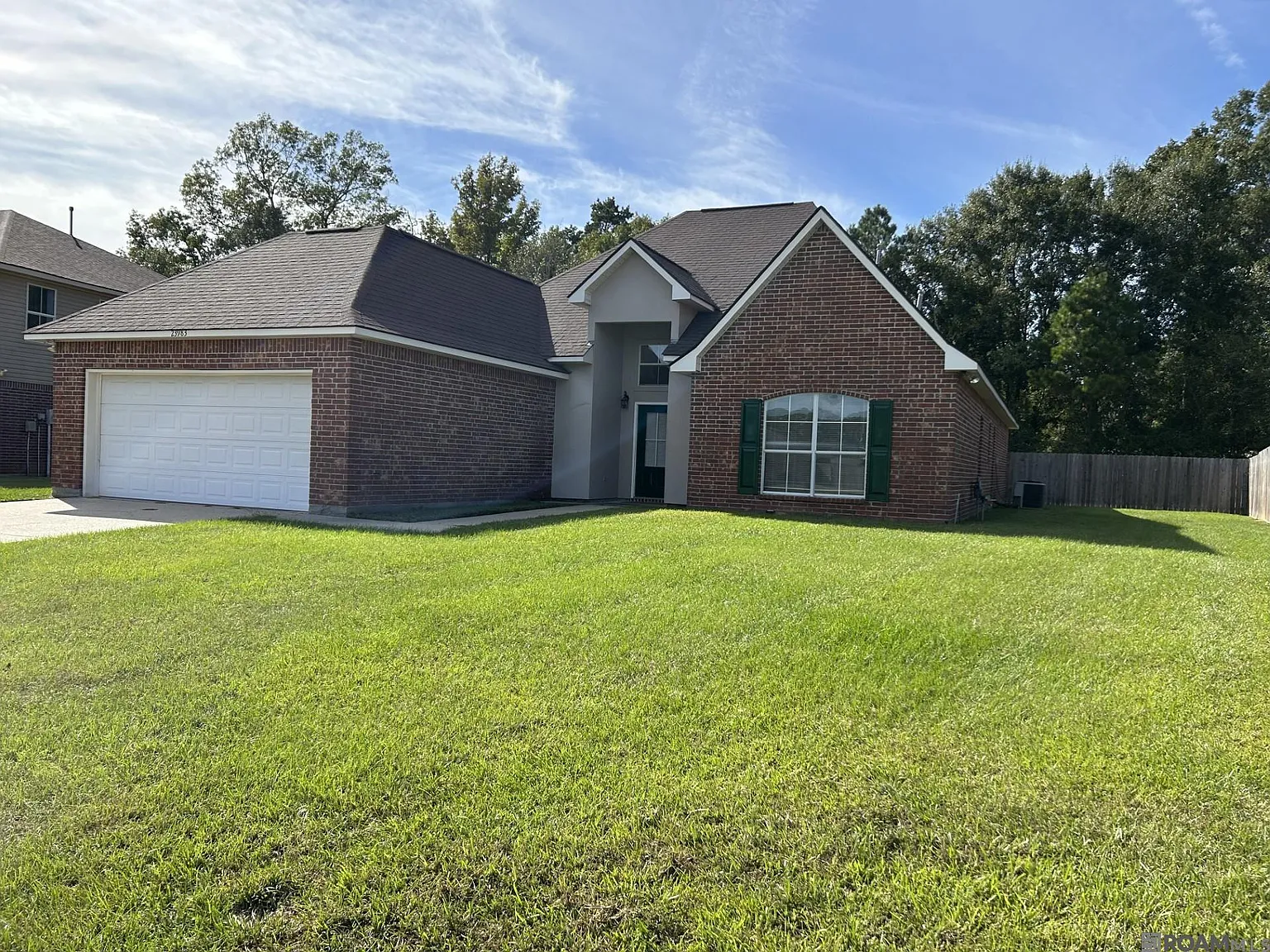4 bed, 2266 sqft, $2,000 — Photo 2