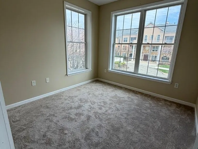 4201 Cleveland Ln — Photo 15