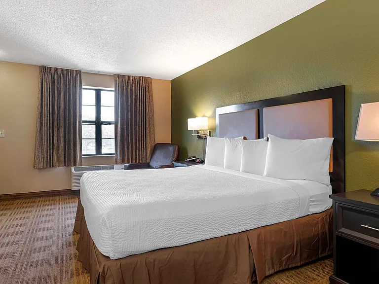Studio Suite - 1 King Bed